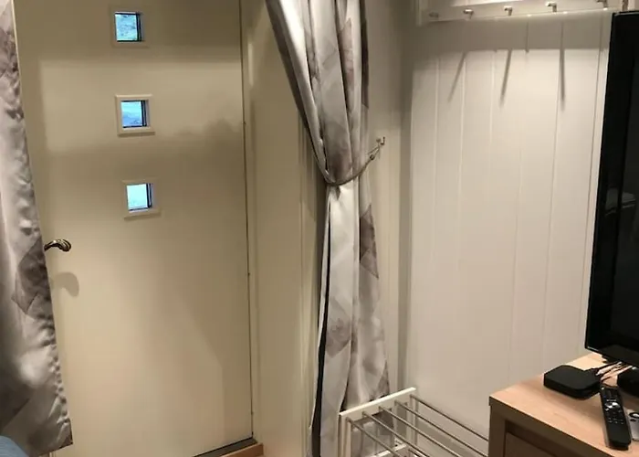 Koselig Og Praktisk Studioleilighet *